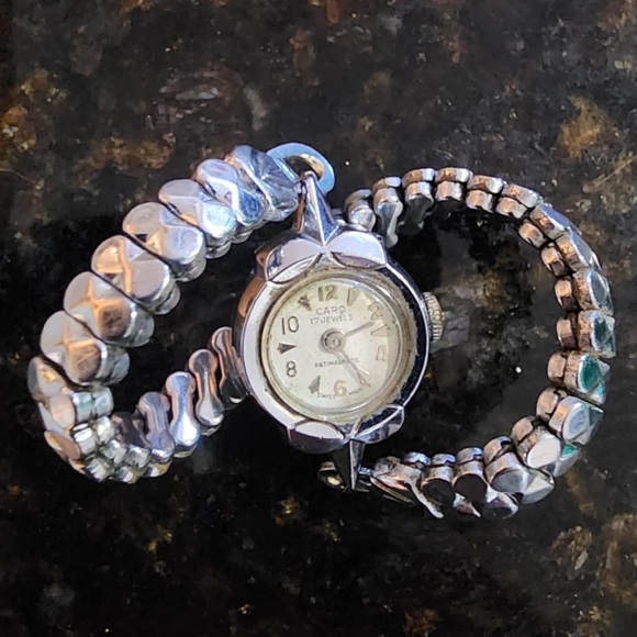 Vintage Swiss made Caro 17 jewels wrist watch - Picture 1 of 2